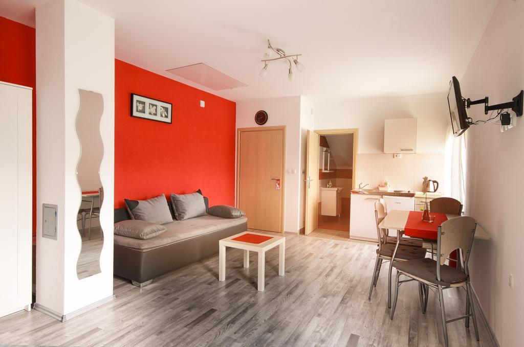 Studio Apartments Ante Rakovica Exterior foto